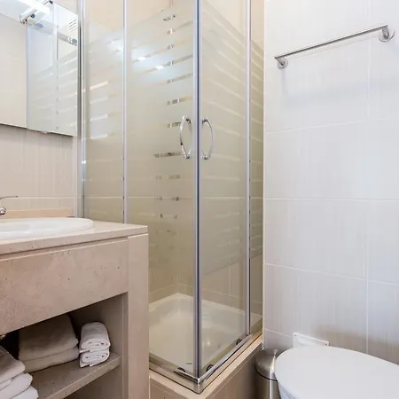 Апартаменты Apartamento Gabriel *