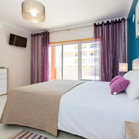 Апартаменты Apartamento Gabriel *